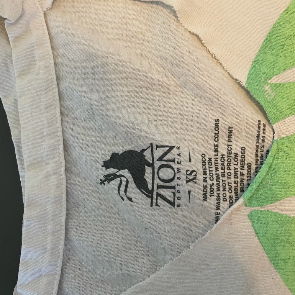 Bob Marley One love T-shirt 🌈 - Picture 4 of 4